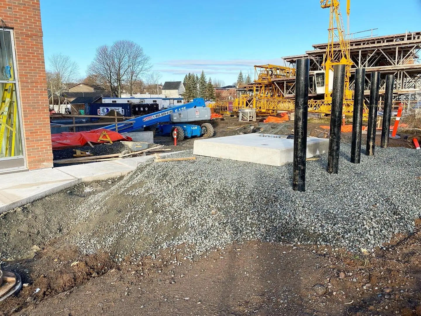 Installation du transformateur sur socle &agrave; Tannery Place